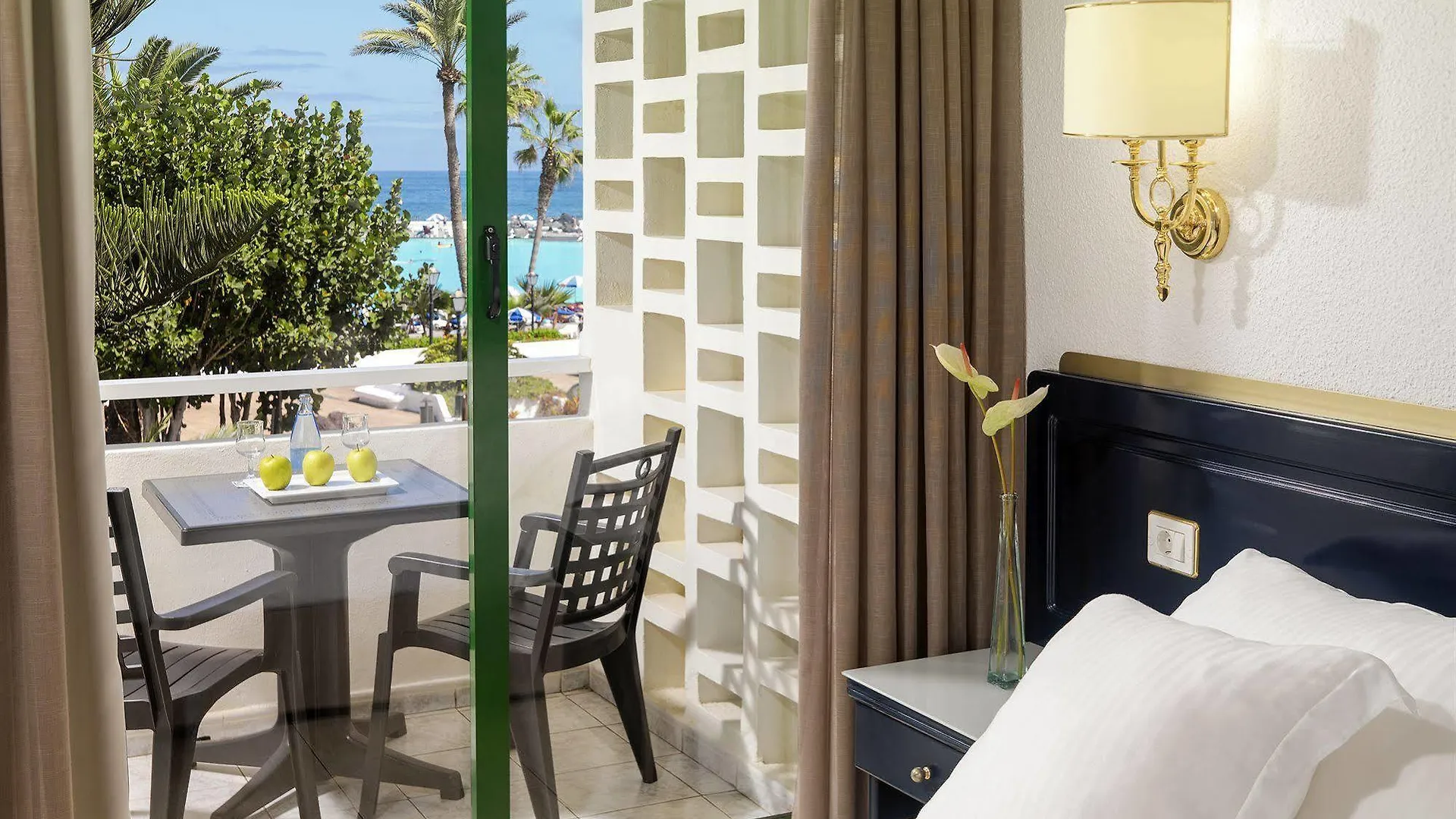 ****  H10 Tenerife Playa Hotel Puerto de la Cruz  Spanje